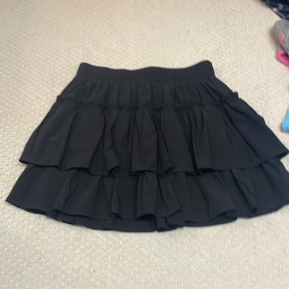 black mini skirt